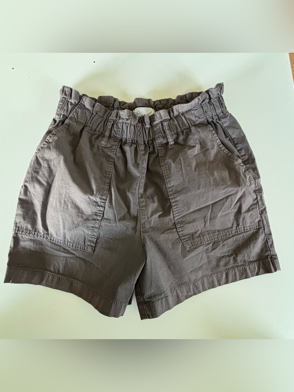 Kismet High-Waist Paperbag Shorts in Brown